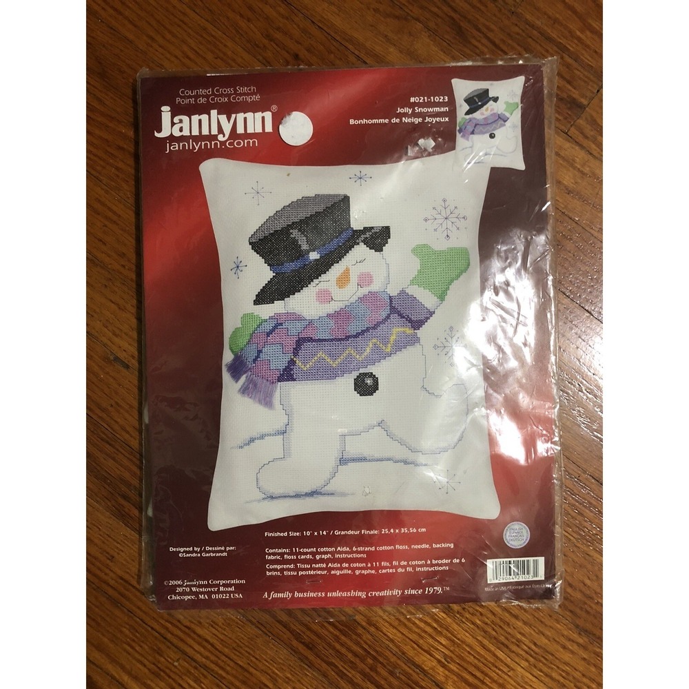 Janlynn Counted Cross Stitch‎ Jolly Snowman 10" x 14" Pillow Kit 2006